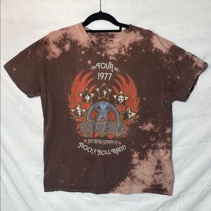 Aerosmith Vintage-Style 1977 Tour Tie-Dye Short Sleeve Concert Tee, Brown & Red